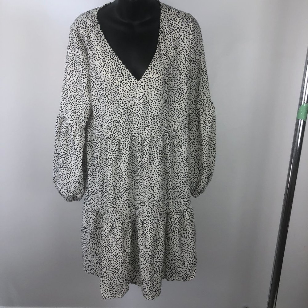2/$25👗 Fun summer Dress